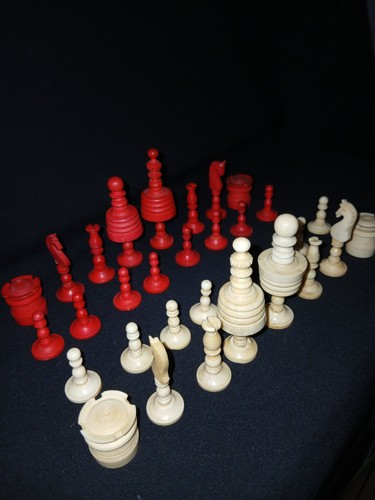 Schachfiguren jhd knochen - schachfiguren, 19.
