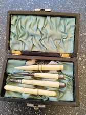 Antikes Nähset Bein oder