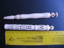 2 Nadelbehälter Bein