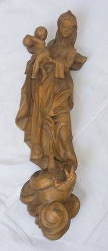 Alte kirchliche figur - kirchliche, frau