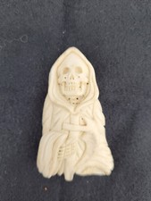 Alte Memento Mori Beinarbeit